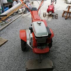 クボタ歩行型農用トラクター
