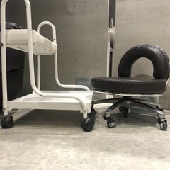 ネイル用　フットカート＆施術用椅子　