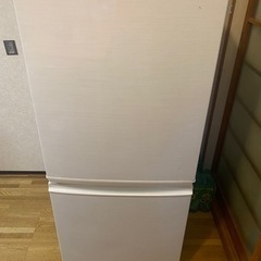 冷蔵庫　137L です。