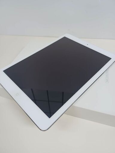 【Wi-Fiモデル】iPad Air 第1世代 FD789J/A (A1474) 32GB