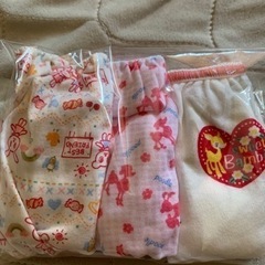 【新品】女児用パンツ（90㎝）3枚セット