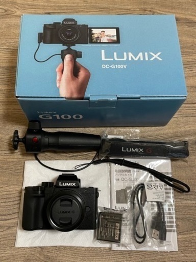 [ほぼ新品/極美品] LUMIX G100 VLOGミラーレス一眼カメラ Vキット（トライポッドグリップ付） ブラック DC-G100V-K