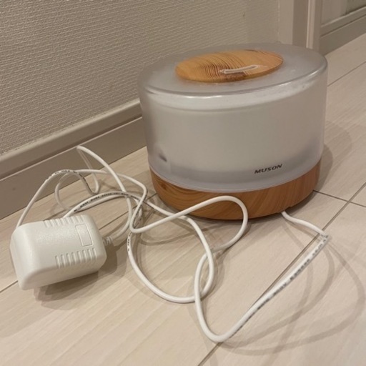 加湿器　アロマディフューザー