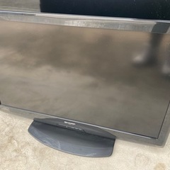 2012年製𖤐SHARP液晶カラーテレビ32型(ﾟ∀ﾟ)