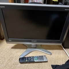 SHARP 液晶テレビ　20インチ