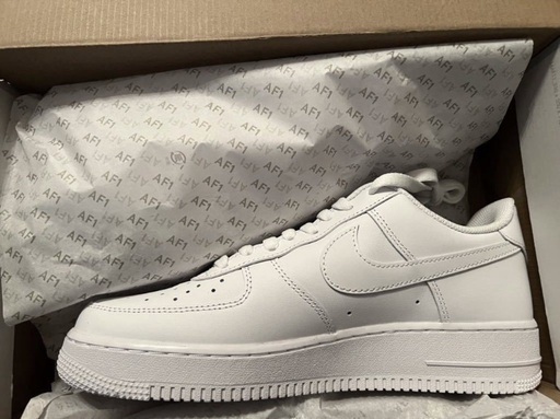 NIKE エアフォース1 ホワイト　新品未使用　箱付き