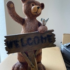 木彫りの熊の置物　約5000円で購入
