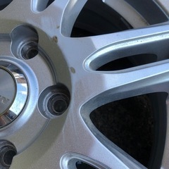 15インチ  夏　バリ山　タイヤ　アルミ　5穴　114.3　195/65 15　