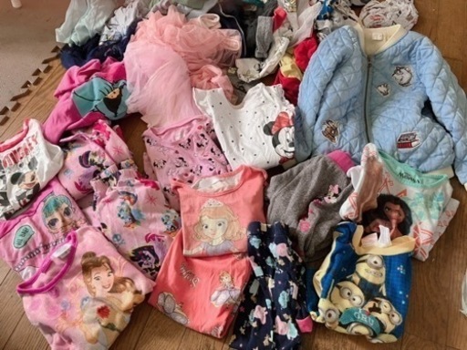 大幅値下げキャラクター付き海外子供服55着まとめ売り