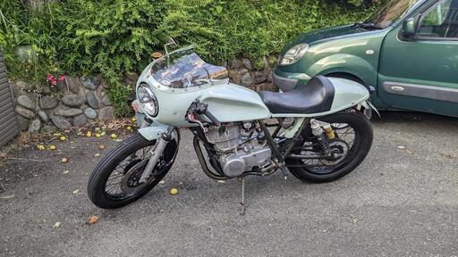 ヤマハ sr400