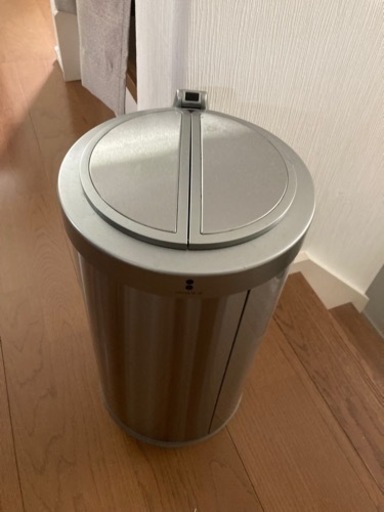 自動開閉　ゴミ箱