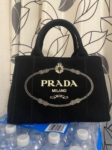 PRADA カナパ　バック