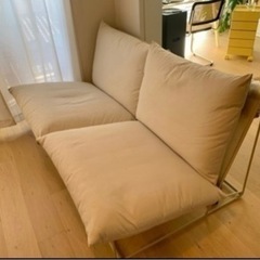 ２月中だけの値下げ！未使用に近い　美品　IKEA HAVSTEN 1人掛けソファ IKEAの2人掛けソファのご紹介です.