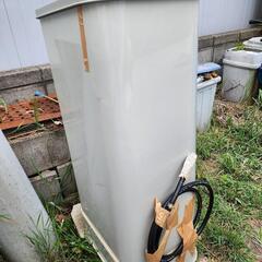 煙突式ストーブ HR650 F 2019製と90Lホームタンク