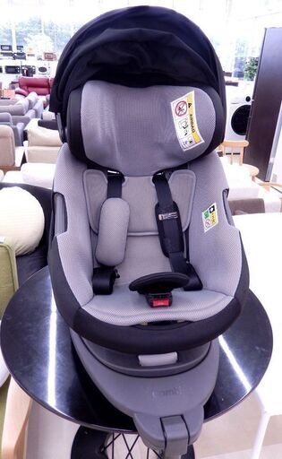 Combi コンビ ホワイトレーベル THE Sザ エスISOFIX エッグ