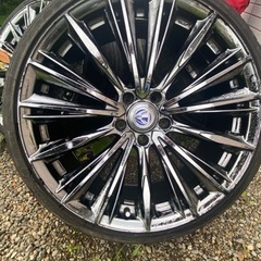 レイズ　ベルサス　20x 8J+45 4本通し