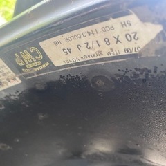 レイズ　ベルサス　20x 8J+45 4本通し