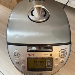 TIGER タイガーIH炊飯ジャー JKH-T100 5.5合炊...