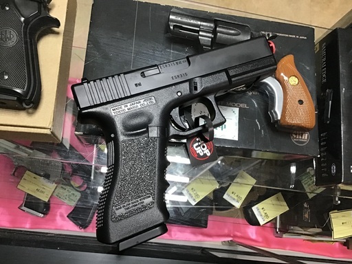 東京マルイ GLOCK18C フル・セミオート切り替え式 ガスガン