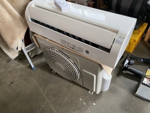 日立　エアコン　2020年製　2.5キロ