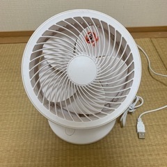 壁掛け可能　サーキュレーター