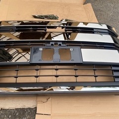 トヨタ　ノア　フロントグリル　90系