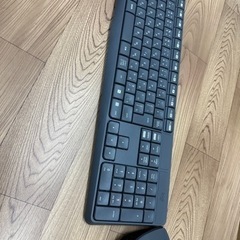 ワイヤレス　キーボード　マウス　ほぼ新品