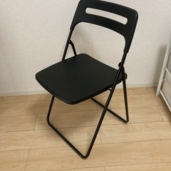 IKEA 折りたたみ椅子　クッション付き