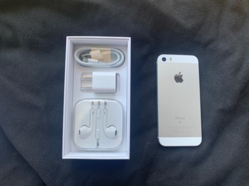 iPhone SE Silver 64 GB SIMフリー