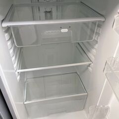 リサイクルショップどりーむ荒田店　No7404 冷蔵庫　大型２ドア　２２８L　２０１６年製　ユーイング　動作確認OK♪