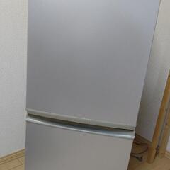 2010年製シャープ2ドア冷蔵庫