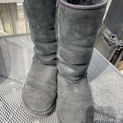 UGG 中古　ブーツ　ムートン　23.5