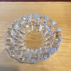【0円】ガラス製灰皿