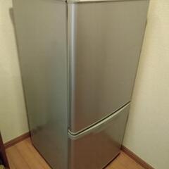 パナソニック冷蔵庫（2017年製）NR-B149W