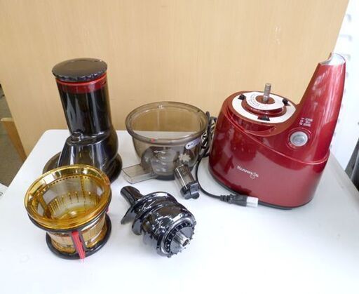 未使用 KUVINGS 光り クビンス ホールスロージューサー JSG-641M 未使用 KUVINGS 光り クビンス ホールスロージューサー JSG-641M