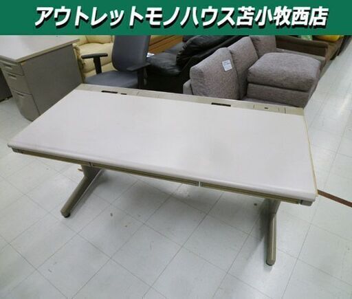 オフィス用 事務机 幅140×奥行70×高さ70cm グレー系 引出し付き オフィスデスク オフィス家具 ITOKI 苫小牧西店