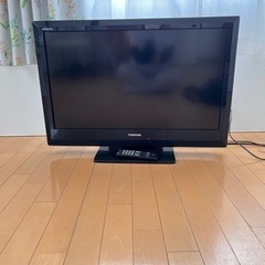 東芝　テレビ、32型　REGZA