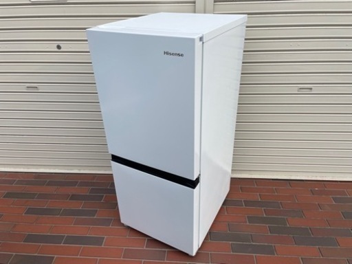 ほぼ未使用 Hisense/ ハイセンス 冷凍冷蔵庫 HR-D13E2W 2022年製 135L 2段階冷凍室 ファン式自動霜取り 大阪発 引き取り歓迎