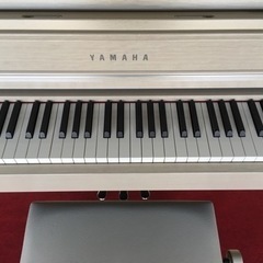 e108 YAMAHA Clavinova CLP-645WA 2017年製　電子ピアノ　ヤマハ　クラビノーバ