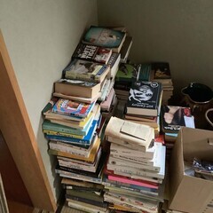 英語と日本語の書籍のバラエティ。無料