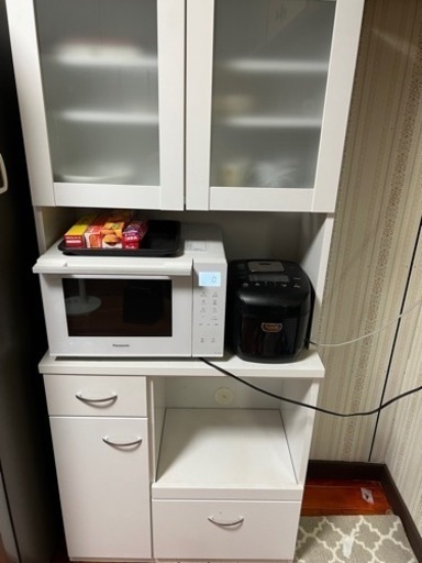 食器棚