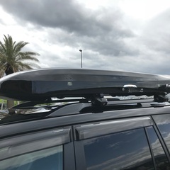 7/2引取り可能の方値引　BRS660BK  INNO薄型ルーフボックス　中古