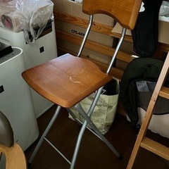 カウンター用折り畳み椅子