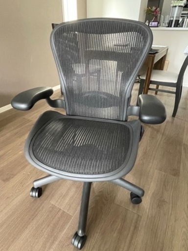 美品】Herman Miller/ハーマンミラー アーロンチェア Bサイズ 3dcom.com.br