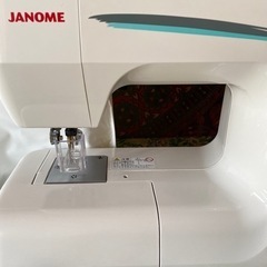 パンチングミシン