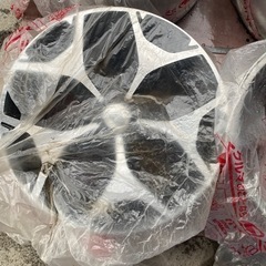 スバルの車ホイル