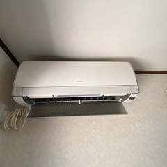 エアコン譲ります　日立ルームエアコン白くまくん　RAS-S63Z2