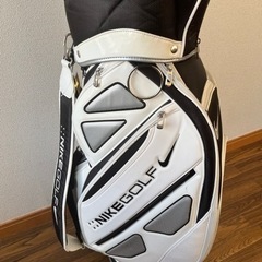 ゴルフセット（キャディバック付き）　初心者の方もこれ1つで直ぐにプレー可能！