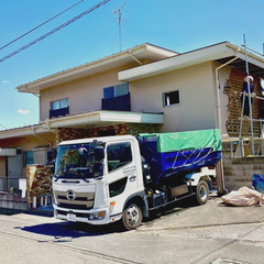 【しっかり稼げて長く働ける】解体現場ドライバー