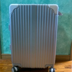 スーツケース　キャリーケース　機内持ち込みサイズ